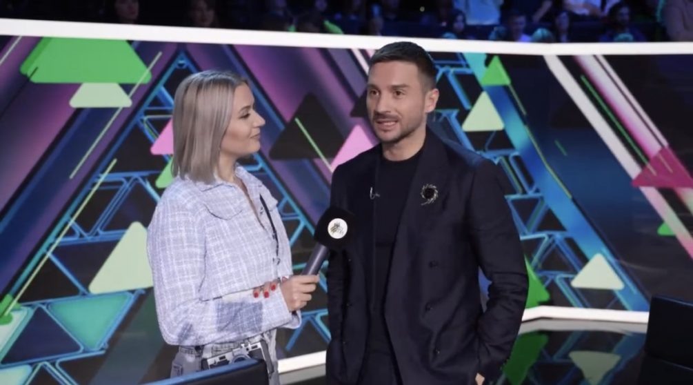   Кадр из видео, WeitMedia