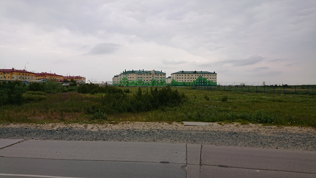 scale_1200