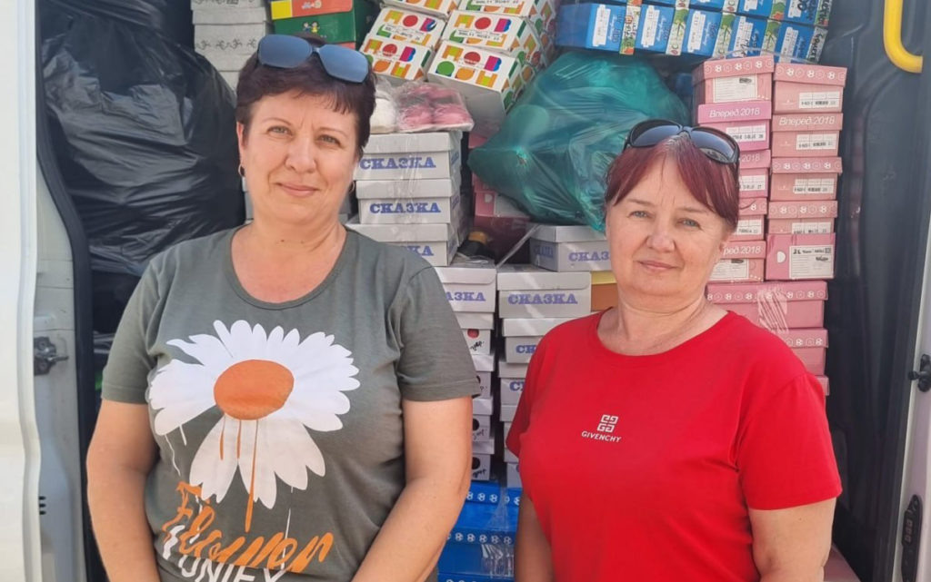    Светлана Полянская передала тысячи пар обуви для детей Луганска, Донецка, Макеевки и другие направления. tamannews