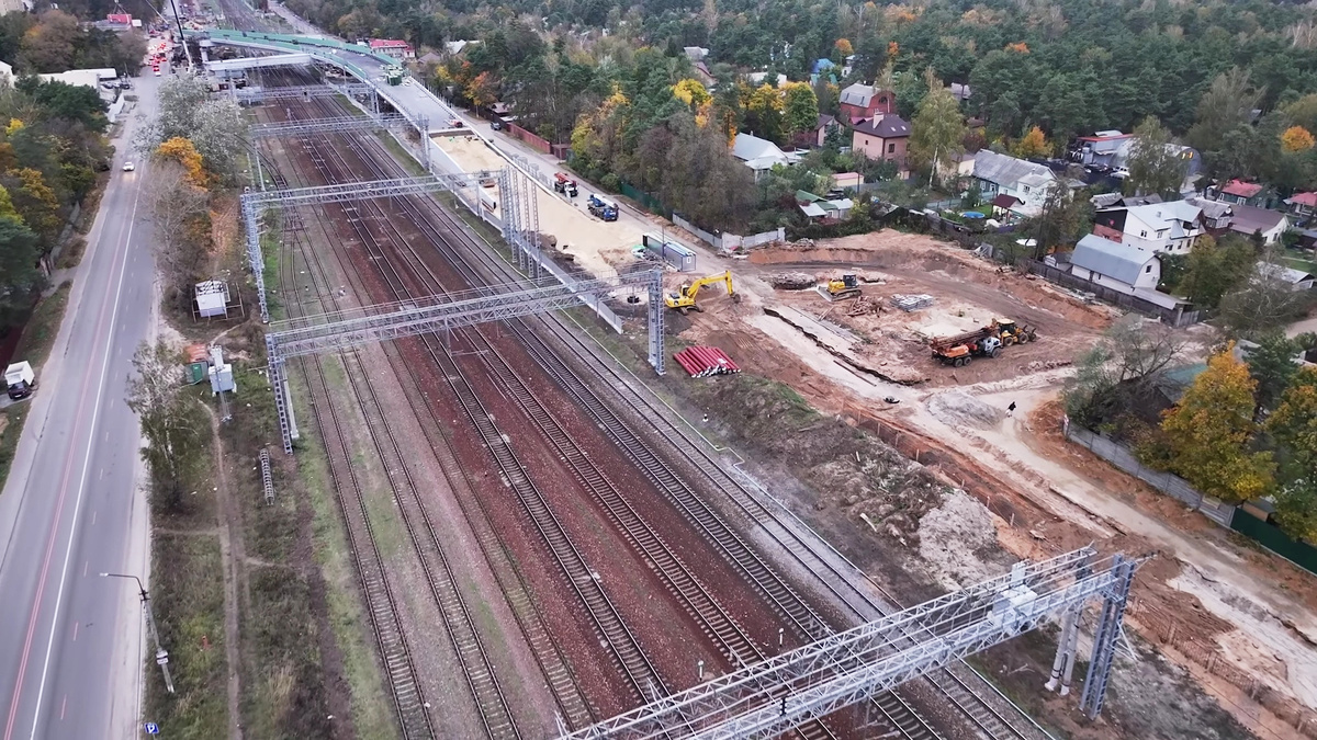 Строительство разворотного круга на улицах Леволинейная и Лесная в пос. Быково, кадр из видео из открытых источников