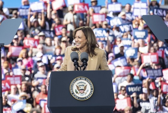    Камала Харрис