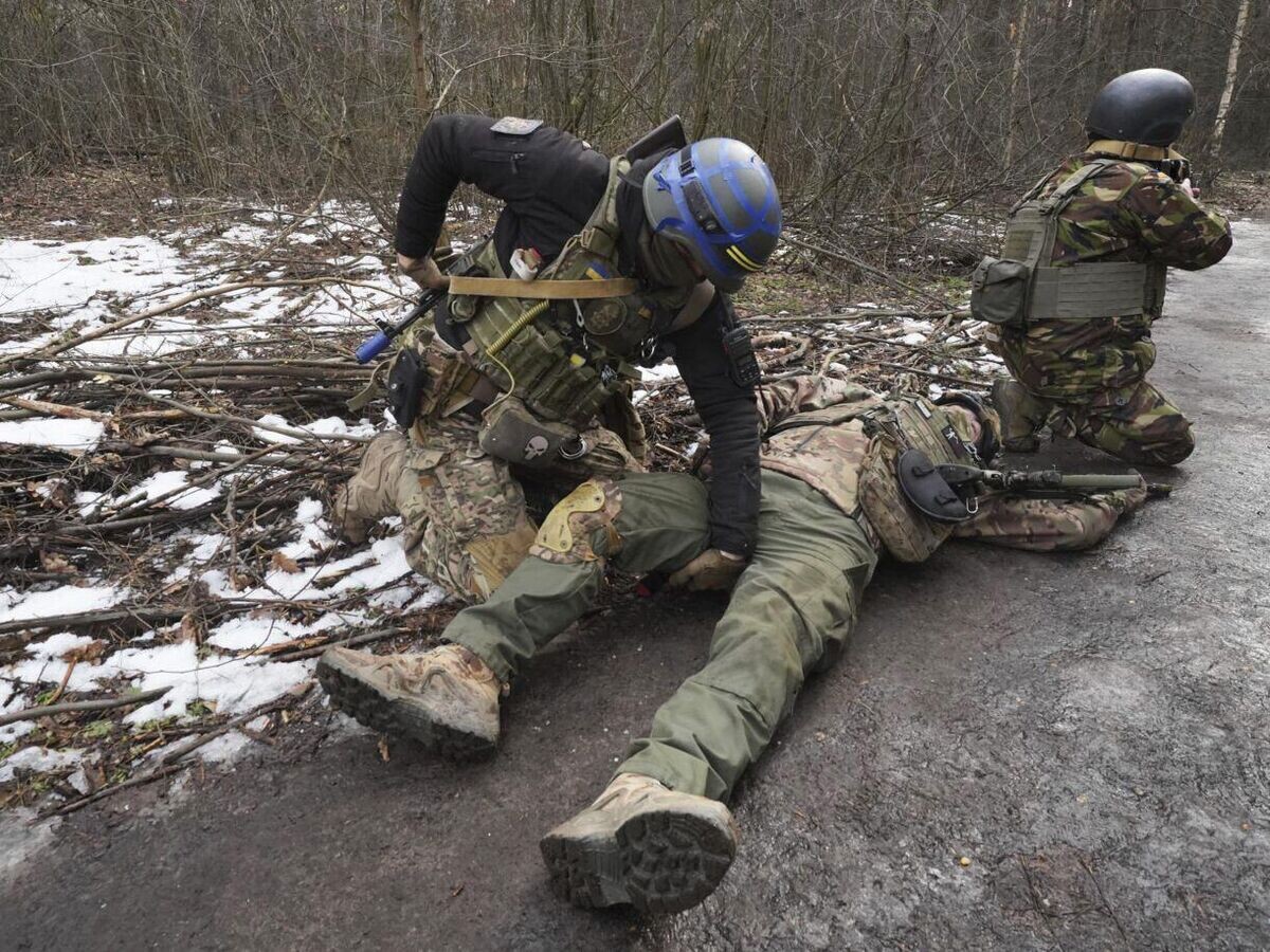    Украинские военные в Харьковской области© AP Photo / Andrii Marienko