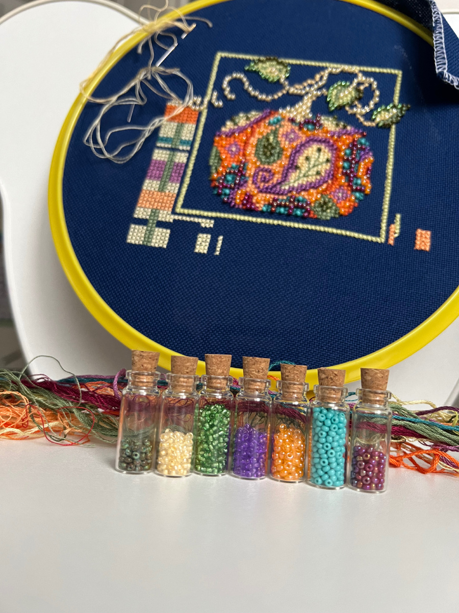 Сейчас у меня процесс на финишной прямой, осталось выполнить рамку