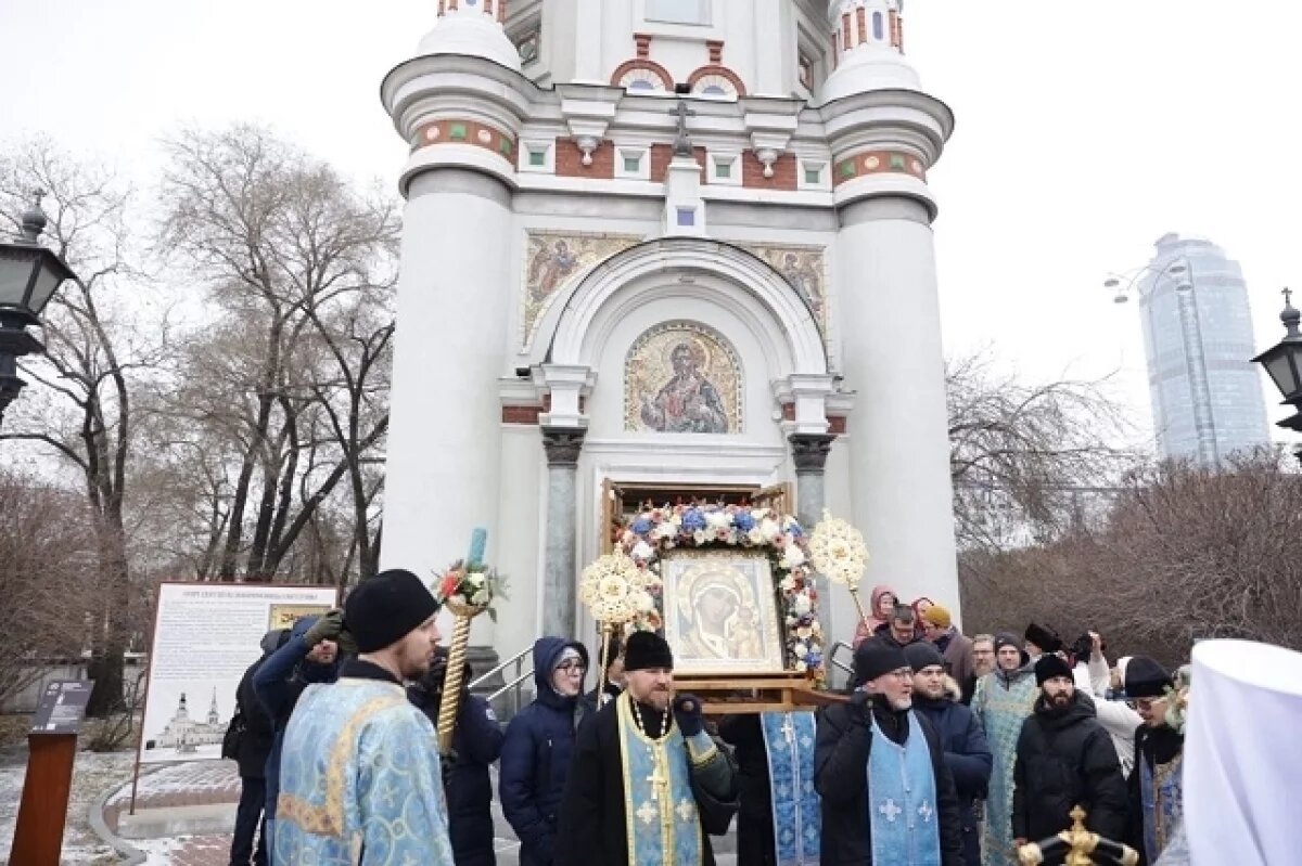    В День народного единства в Екатеринбурге состоялся большой крестный ход