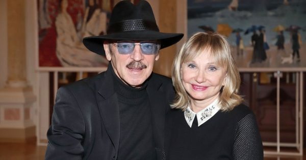    Лариса Луппиан и Михаил Боярский, фото: mail.ru