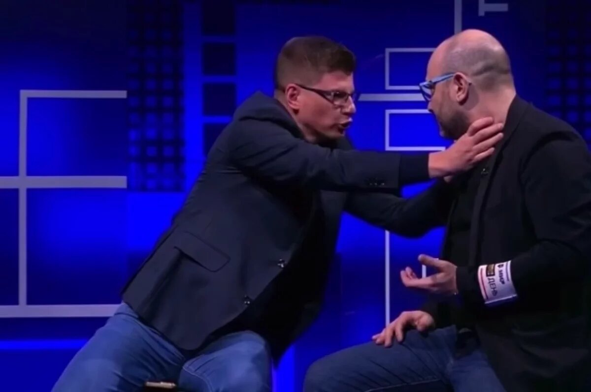    Аршавин схватил Генича за горло, обсуждая конфликт с ЦСКА и «Спартаком»