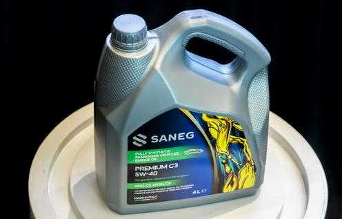 Масло Saneg. Фото Андрея Кудряшова/"Фергана"