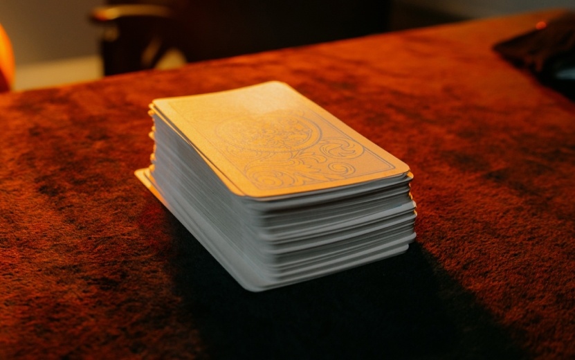    Гороскоп на 5 ноября: Близнецам стоит отложить важные дела, а Ракам — сосредоточиться на своих приоритетах