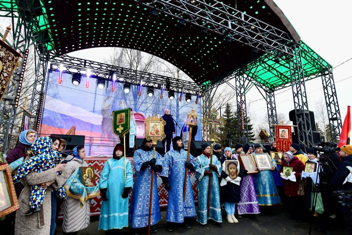    Фото: "Республика"/ Оксана Кудряшова