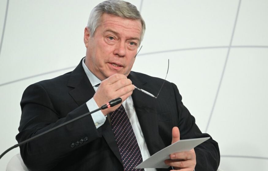    Сразу два губернатора уходят в отставку. Подробности