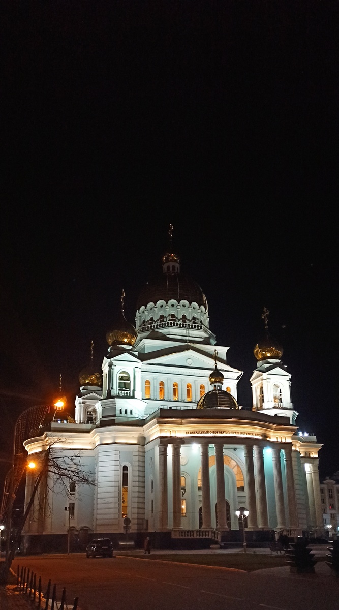 Вечерний Саранск. Собор им. Фёдора Ушакова. 