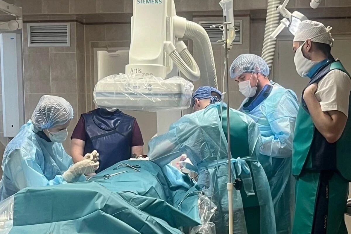    Уникальную операцию на сердце впервые провели в больнице Великих Луках