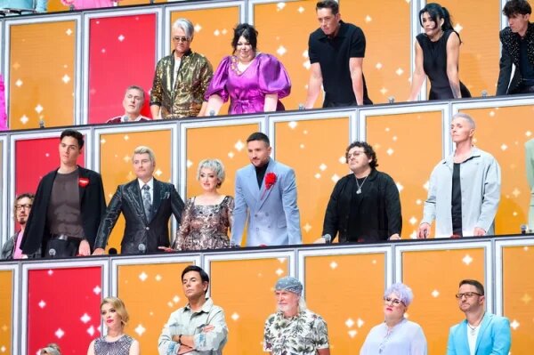    Сергей Лазарев и еще несколько судей шоу, фото: КП