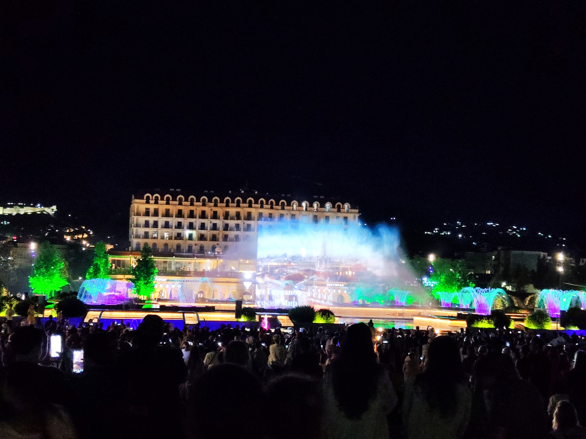 Картинка на воде