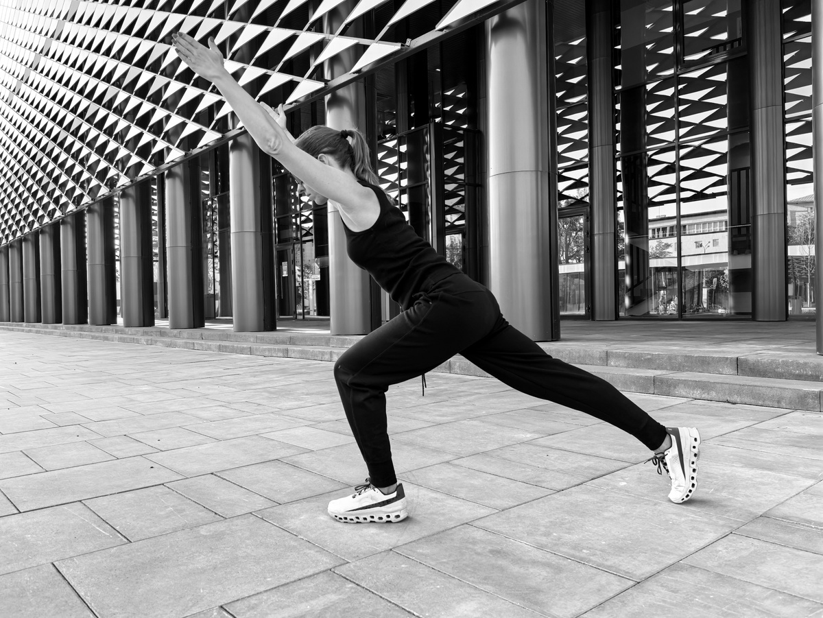    С каких упражнений лучше начинать день? Показывает тренер (фото 1)