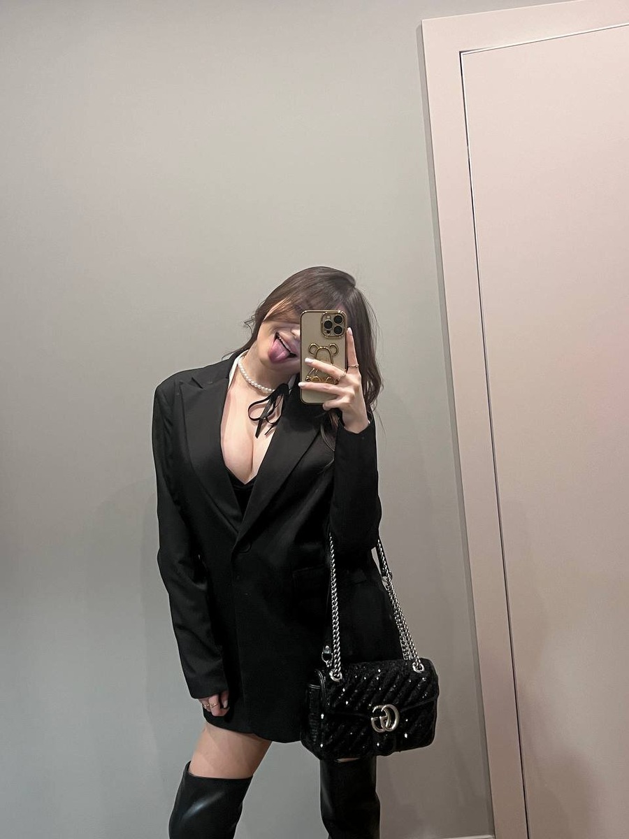  📷