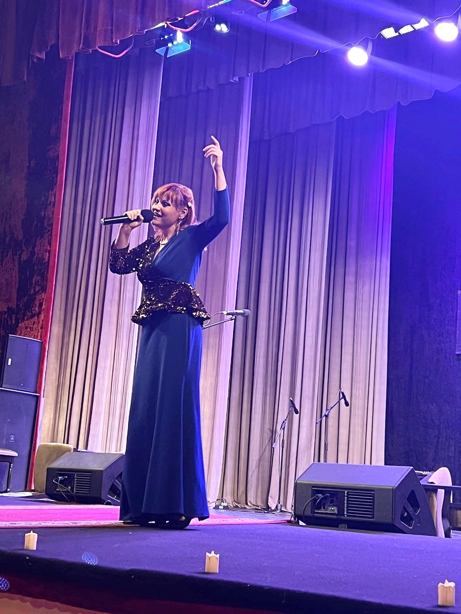 Выступление в Евпатории. Театр им. Пушкина, спектакль "Гамлет 20 века". Руководитель проекта - Валентин Корниенко.