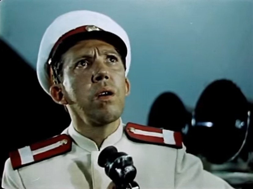 кадр из фильма "Человек ниоткуда"