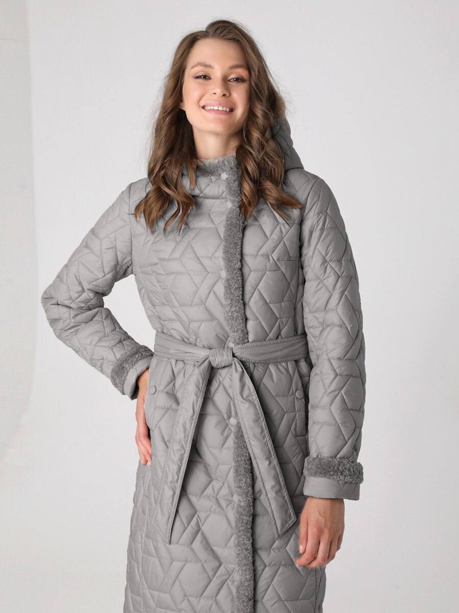 Элегантное пальто средней длины прямого кроя от российского производителя DIZZYWAY, артикул на сайте diway.ru - 24402.