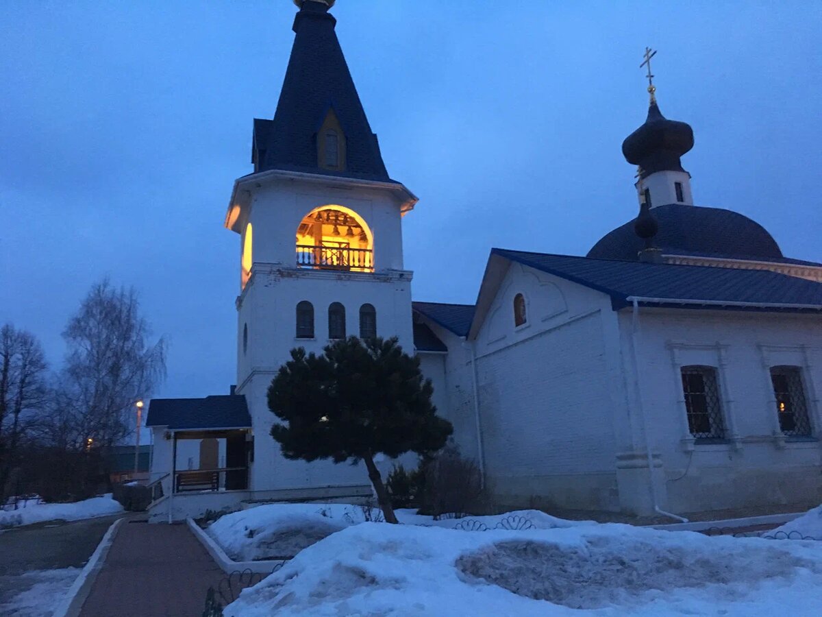 Восстановленный храм, много лет до этого лежавший в развалинах...