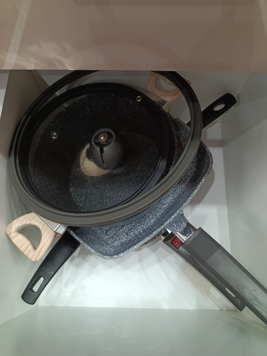 Это фото и все остальные автора канала. 