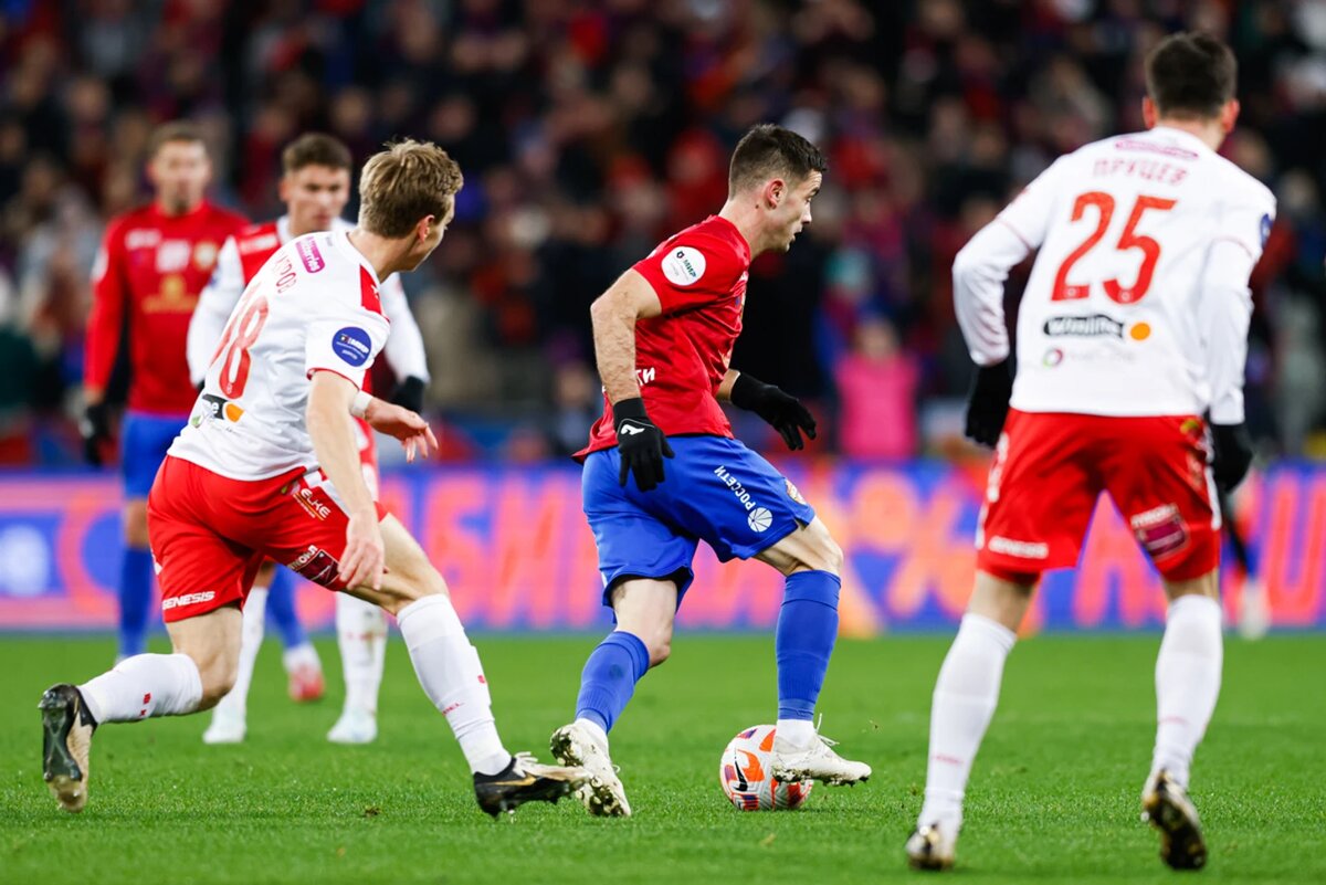 Саша Зделар против Наиля Умярова