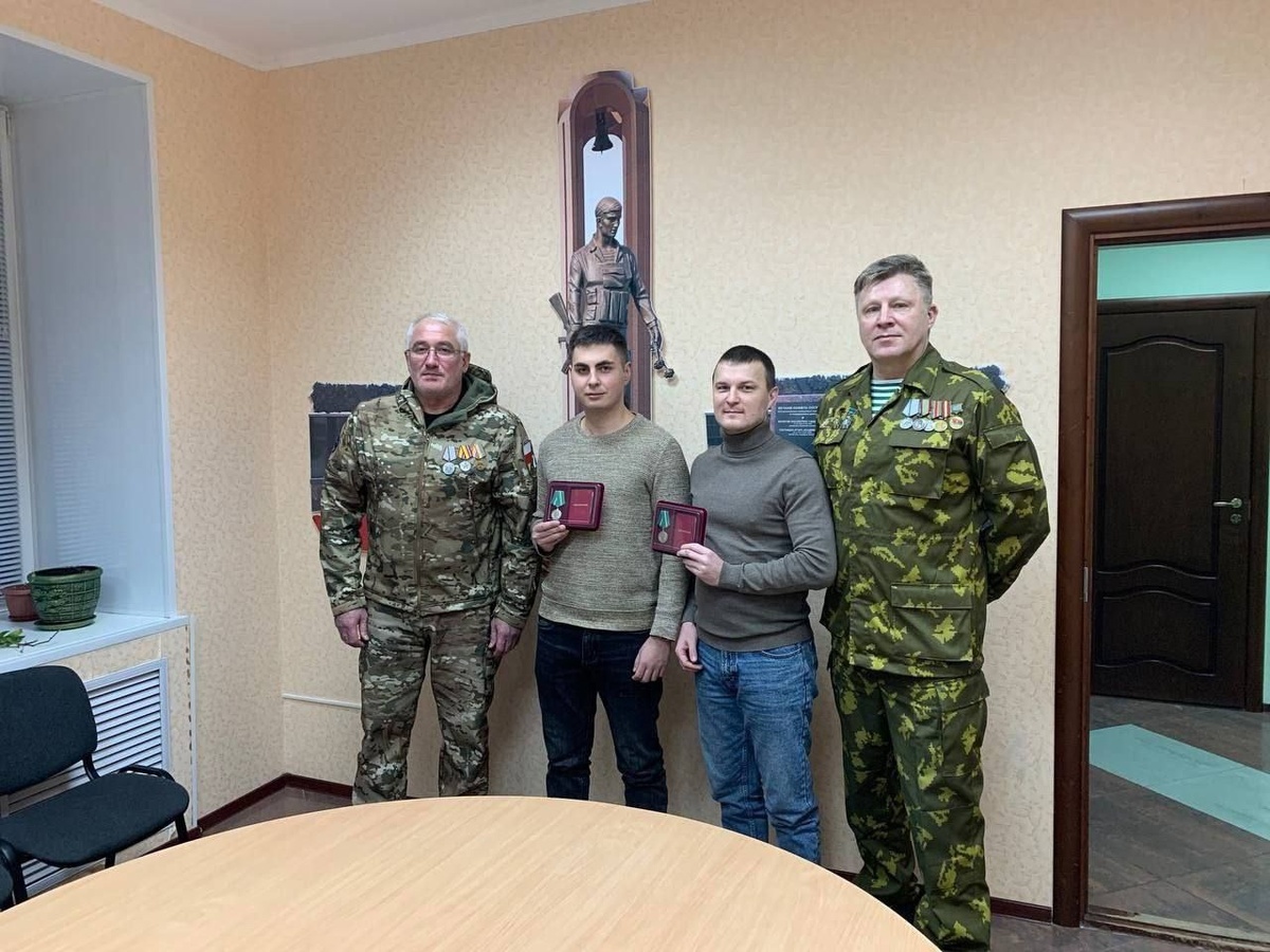    Боец из Нефтеюганска награжден Орденом Мужества