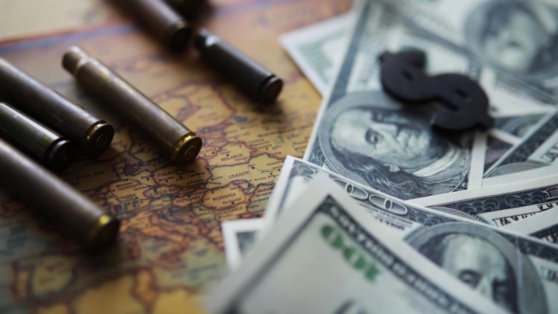    Совокупная военная помощь Украине от США и ЕС превысила €100 млрд Андрей Бурков