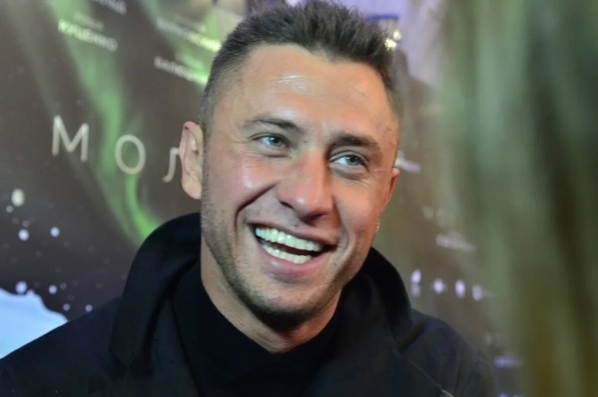    Актеру из Новосибирска Павлу Прилучному исполнилось 37 лет