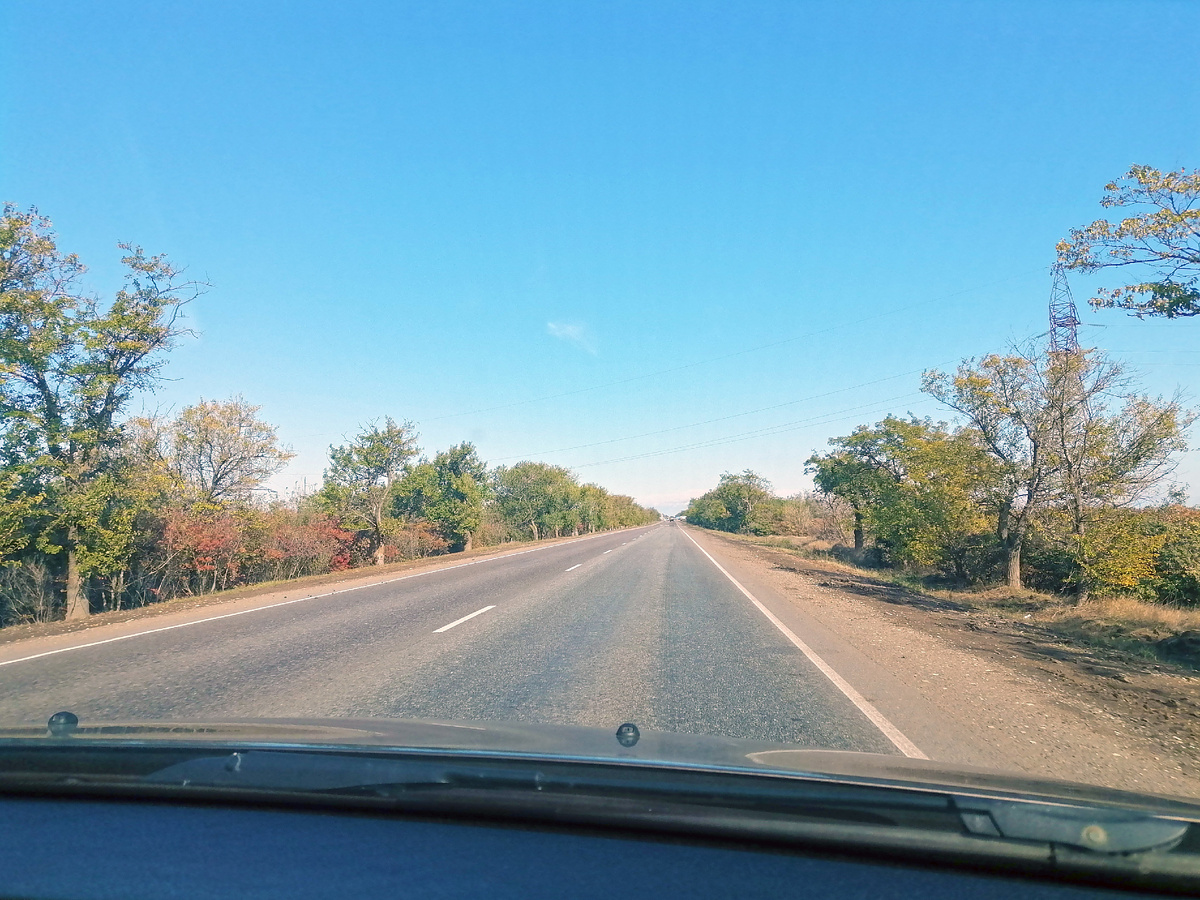 Едомой из Крыма.