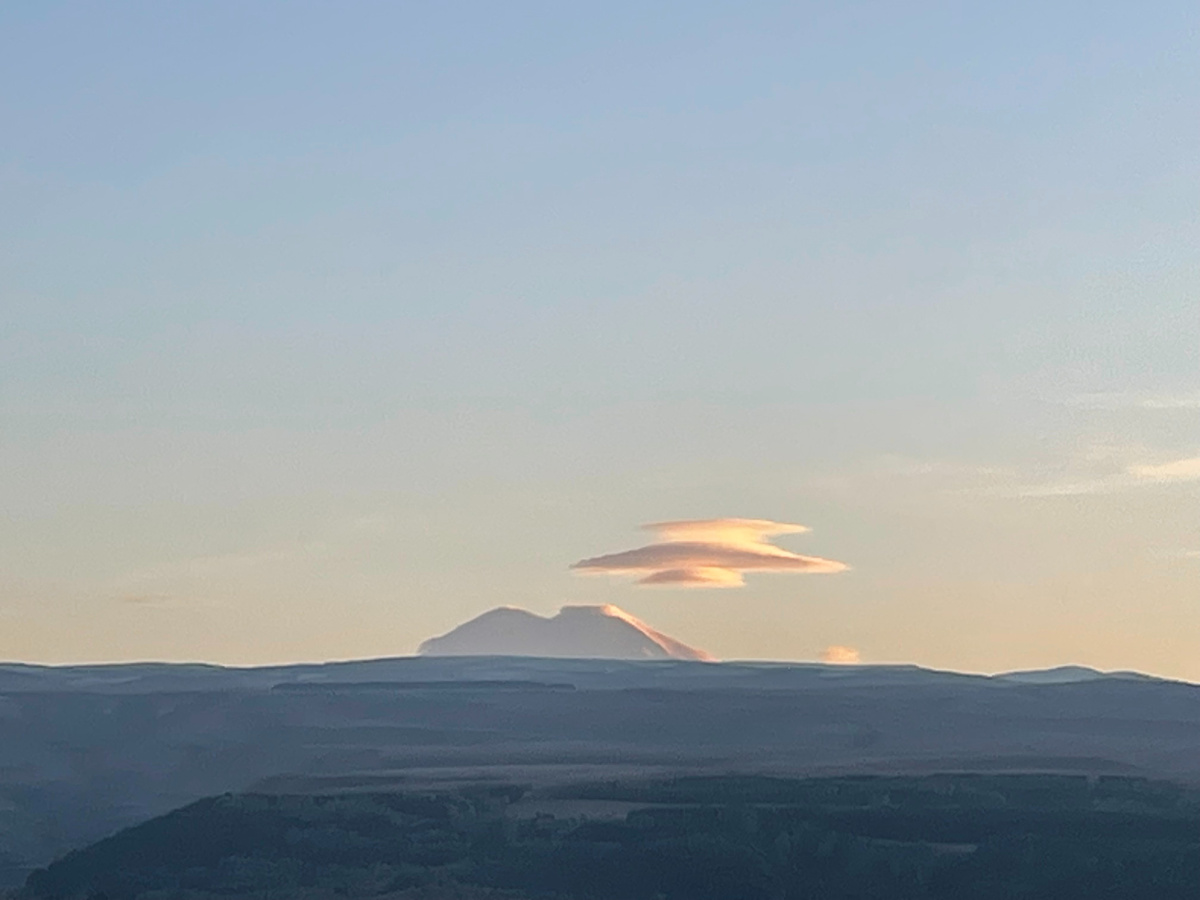 Это фото с тарелочкой недельной давности, из Кисловодска