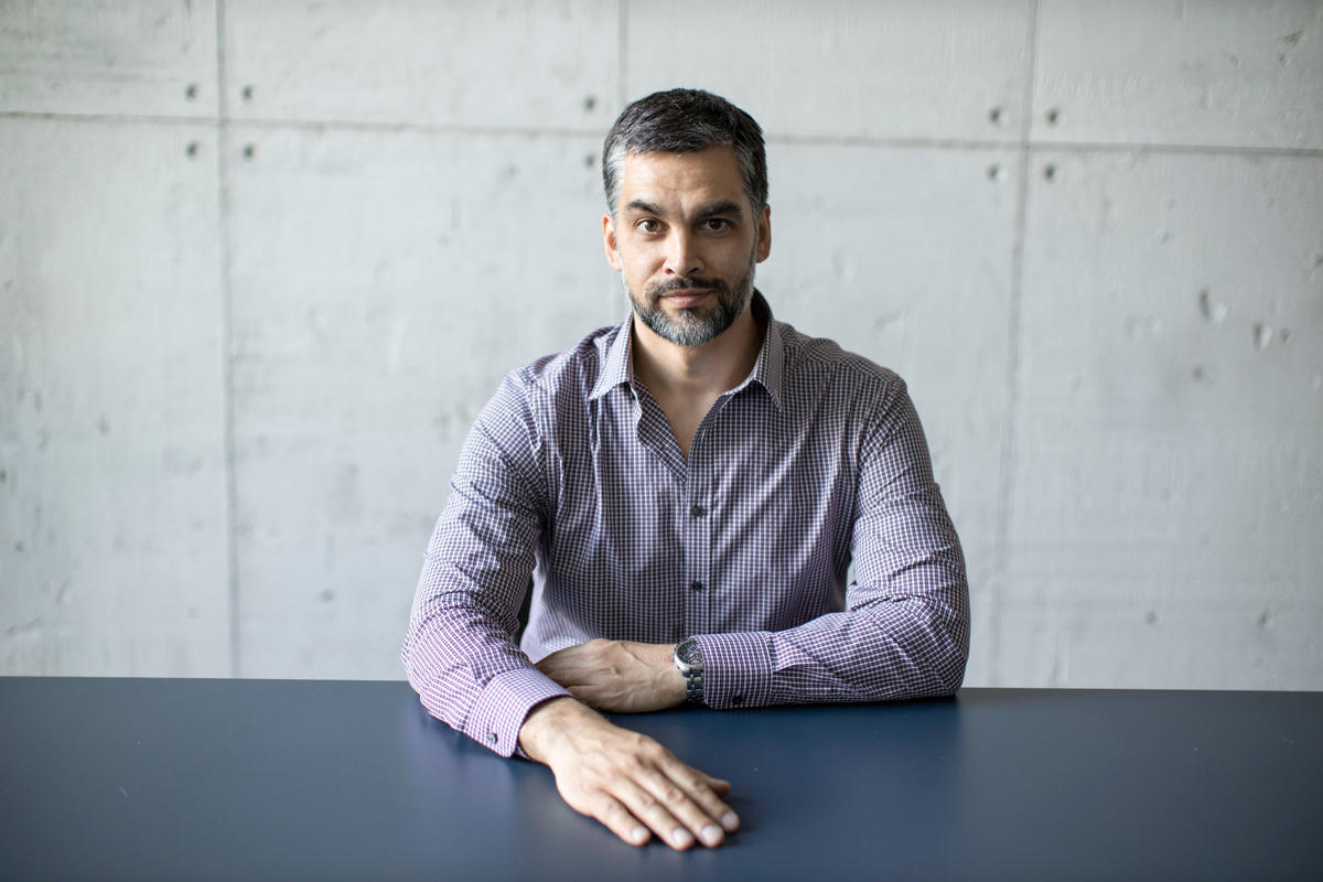 Денис Осипов, психолог по тяжёлым разводам и расставаниям