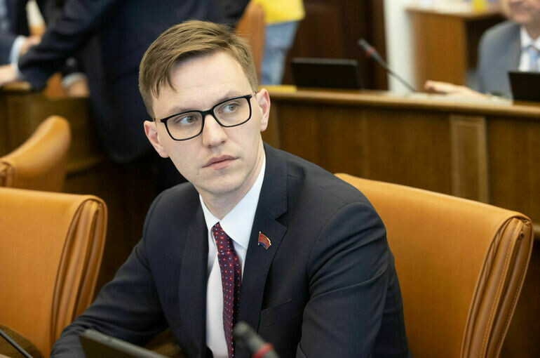   Андрей Бурмистров