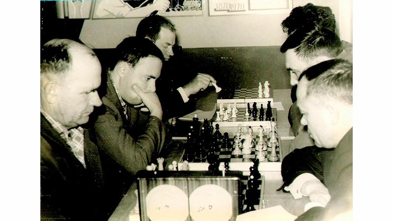    История района – в шахматах