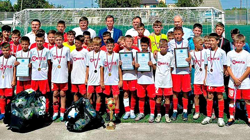    На стадионе «Олимп» прошел футбольный турнир «Осенний кубок Омеги»