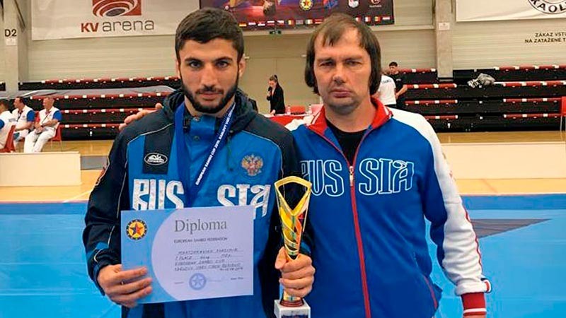    Без спорта жизнь не такая яркая