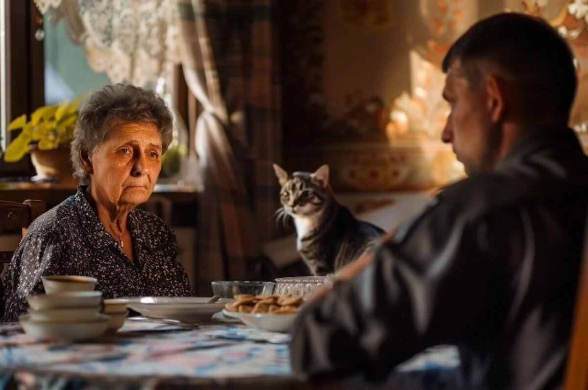    В Хабаровске телефон в руках внука обошелся бабушке в полмиллиона