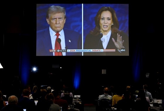    Президентские дебаты в США - Филадельфия. Дональд Трамп и Камала Харрис