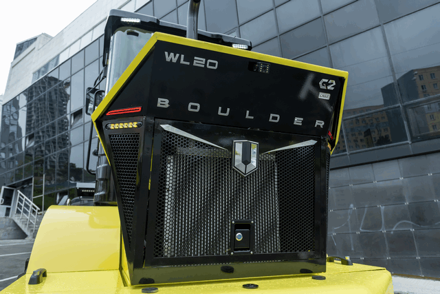 Фронтальный погрузчик Boulder WL20 