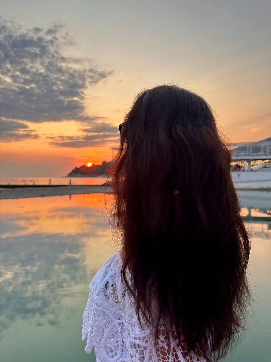 На фото: ведущая прогноза погоды на канале ТВЦ  Наталия  Зотова