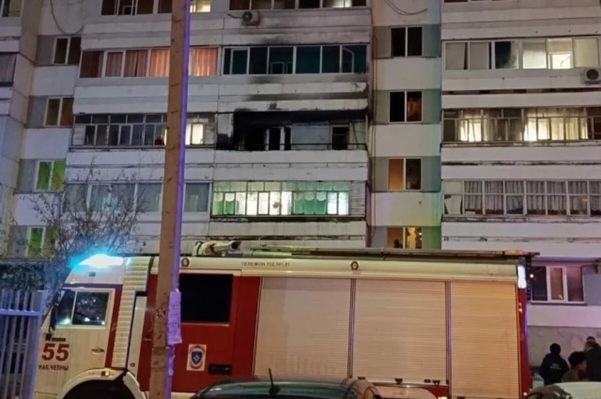    При пожаре в Набережных Челнах женщина выпрыгнула с балкона