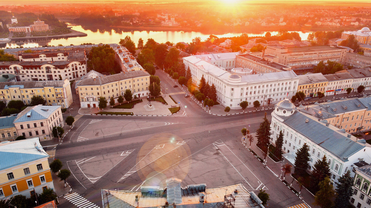 Полететь в Тверь не получится, поскольку ближайший к этому городу аэропорт — столичный Шереметьево. Фото: Ветер Тверских Крыш (Wikipedia)