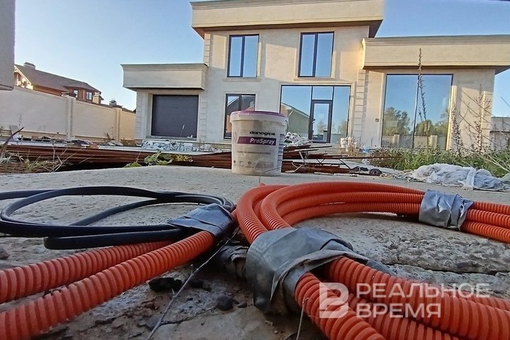 Спорный коттедж в поселке «Алтан». Фото: Ирина Плотникова