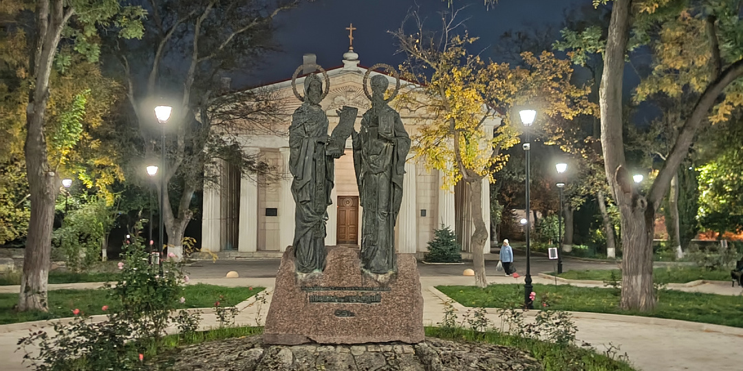 Вечерняя прогулка по центру города. Севастополь