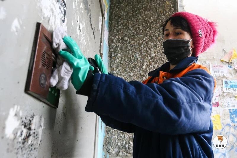    ЕАН. В числе убыточных отраслей также гостиницы и общепиты