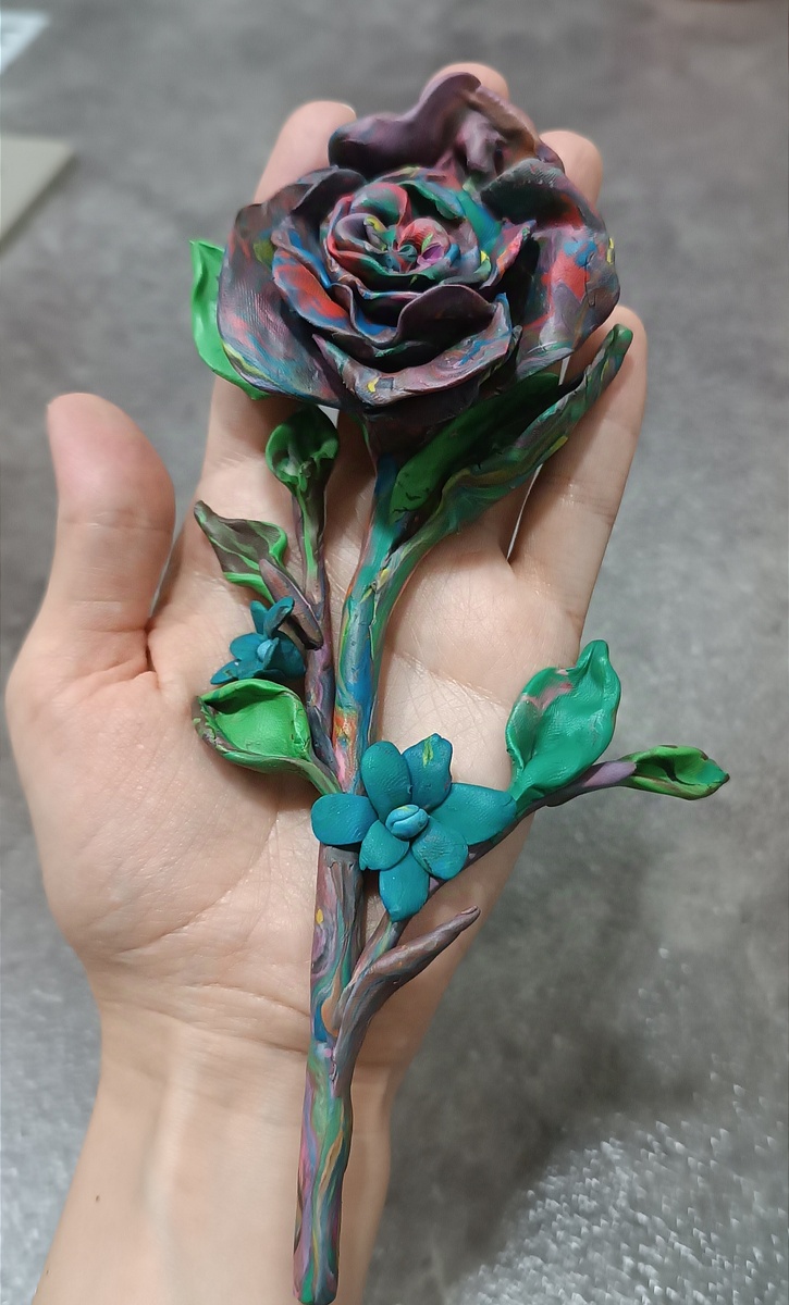 Розочка большая получилась.