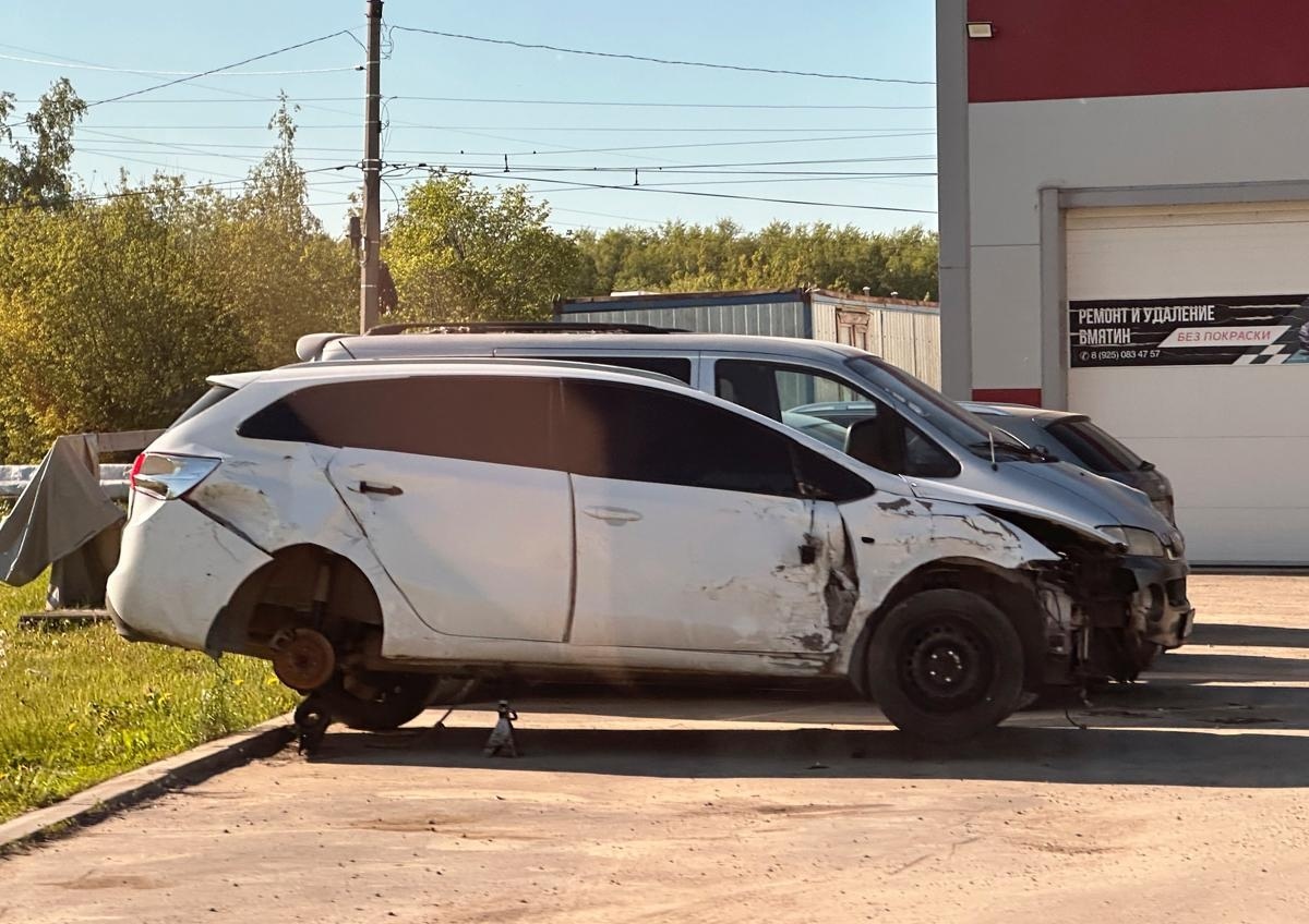    Ждать запчастей, сколько придётся, или покупать б/у: ремонт иномарок усложняется