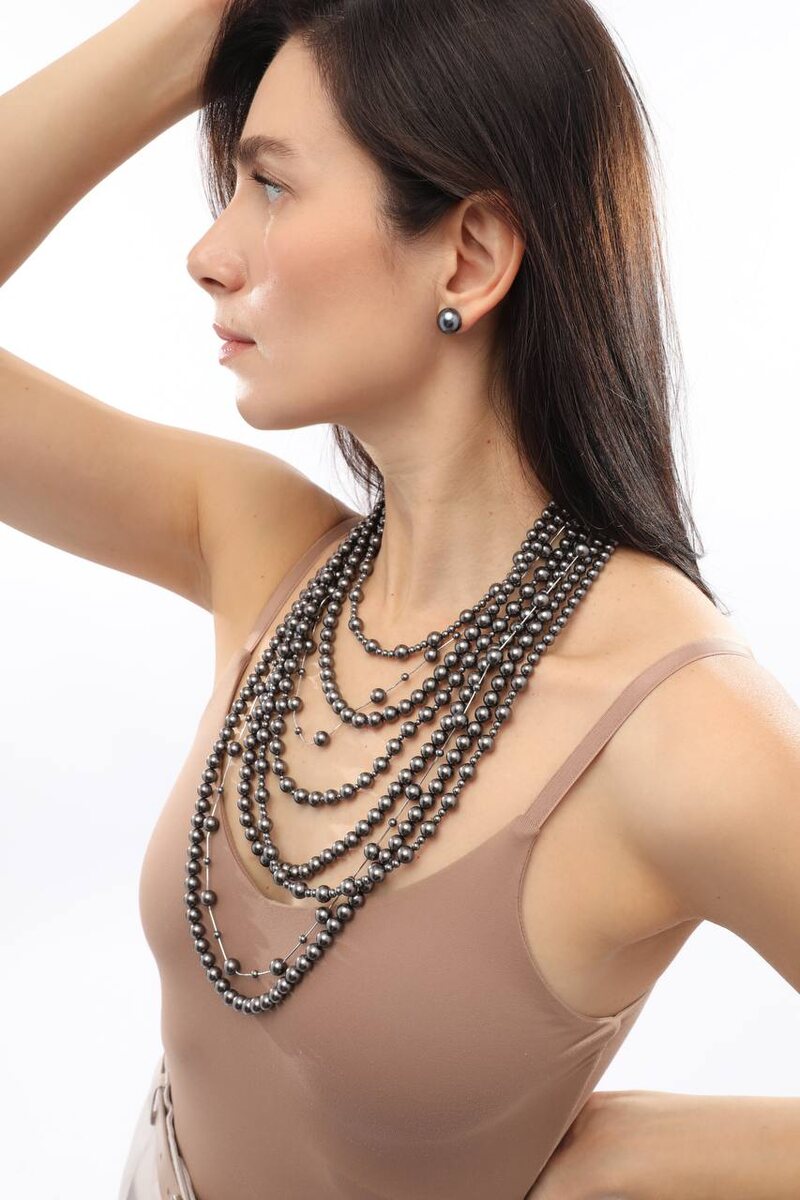 Коллекция из майорского жемчуга, Uvelina