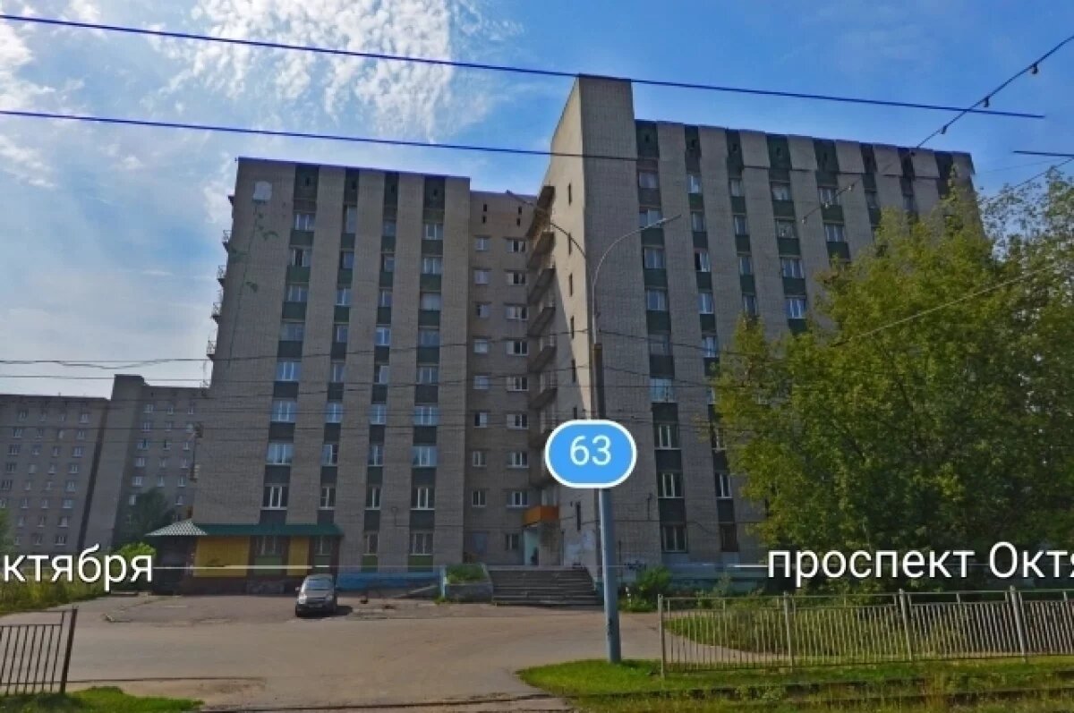    Три общежития ЯГМУ хотят оградить забором