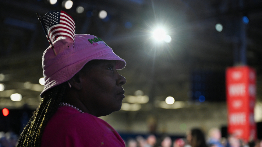    Фото: Reuters/Vincent Alban; 5-tv.ru